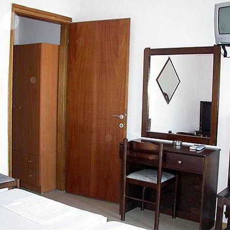 Nafsika Hotel Litochoron Bagian luar foto